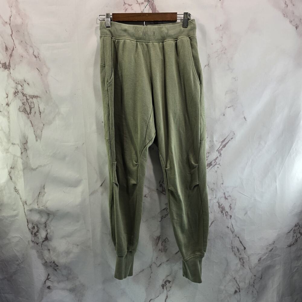 Gymshark Sweatpants Womens Small Green Jogger High Rise Light Mint Lounge